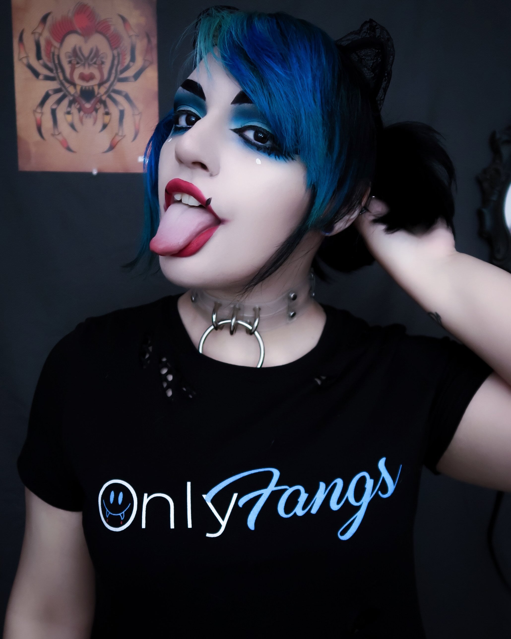Only Fangs Crop Top