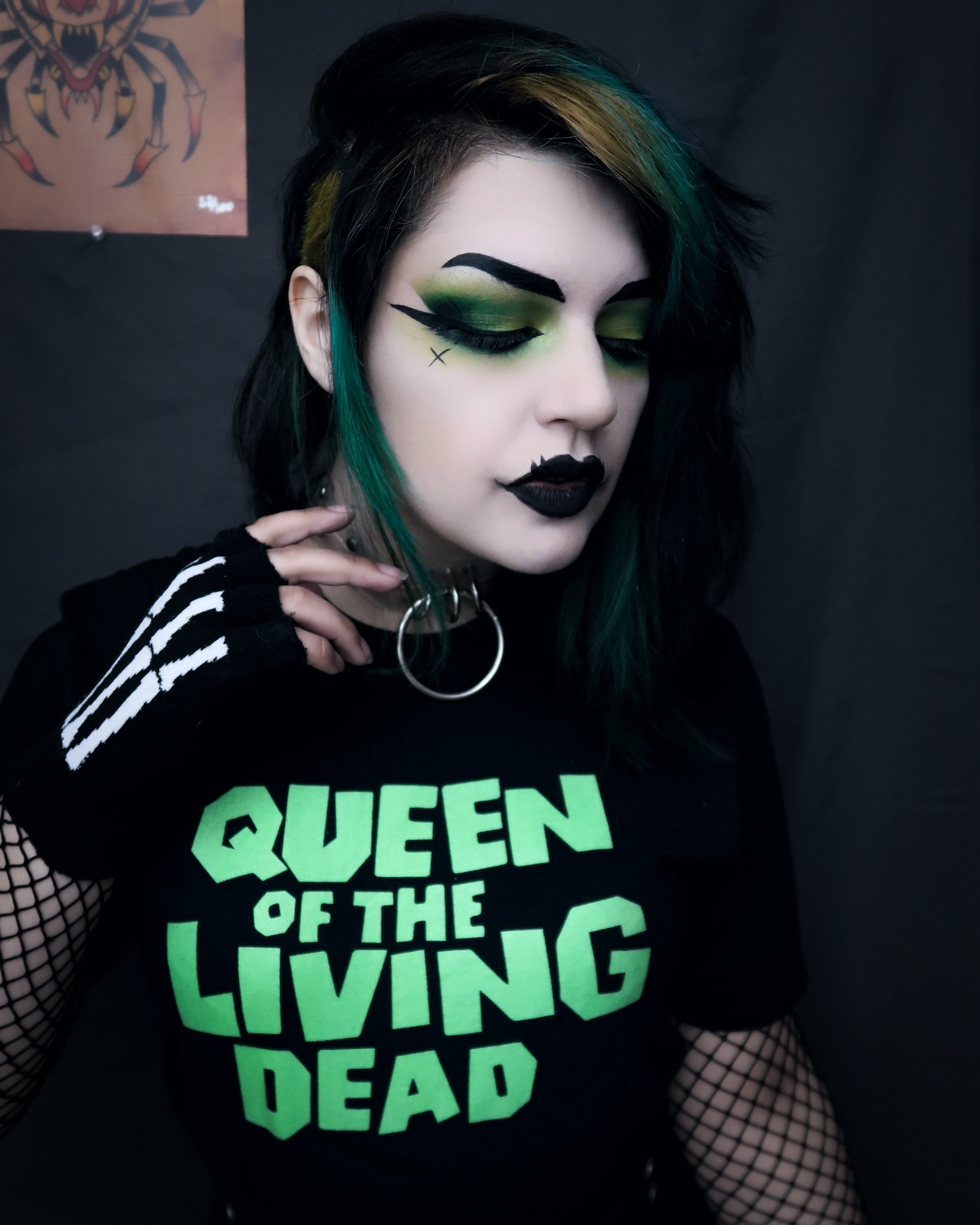 Queen Of The Living Dead Unisex T-Shirt