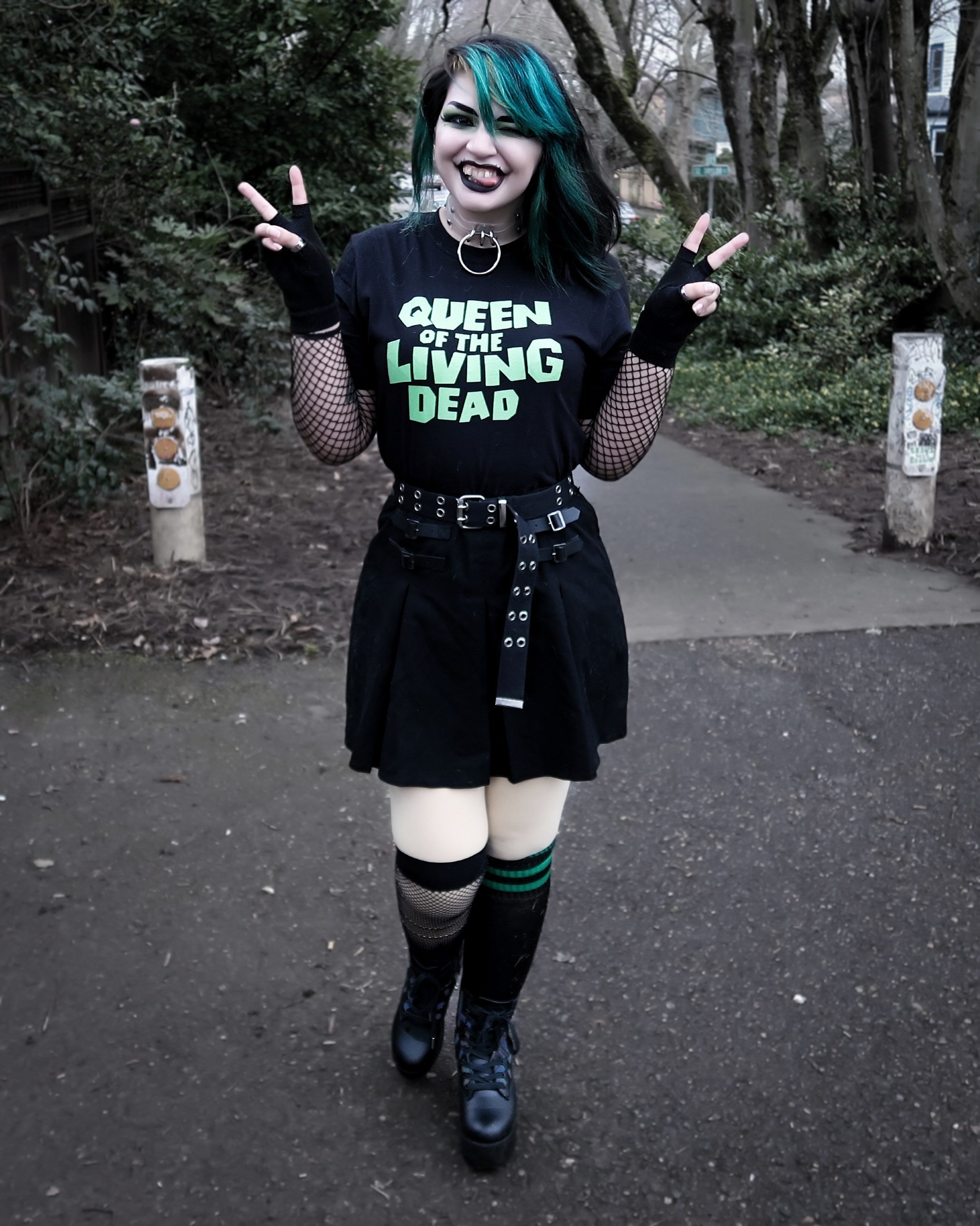 Queen Of The Living Dead Unisex T-Shirt